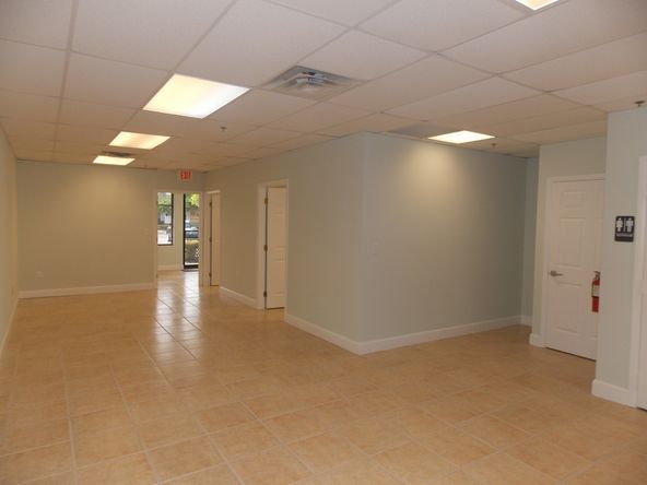 Prima Vista Commons Condo Unit: 449 NW Prima Vista Blvd #109, Port Saint Lucie, FL 34983